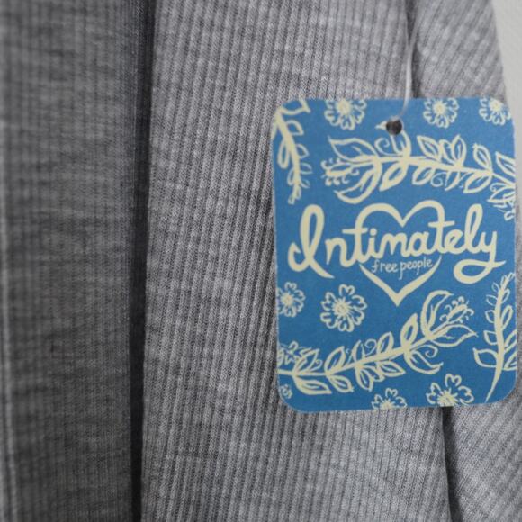 Free People Intimately Grey Ribbed Tank – Size L NWT - Picture 4 of 6